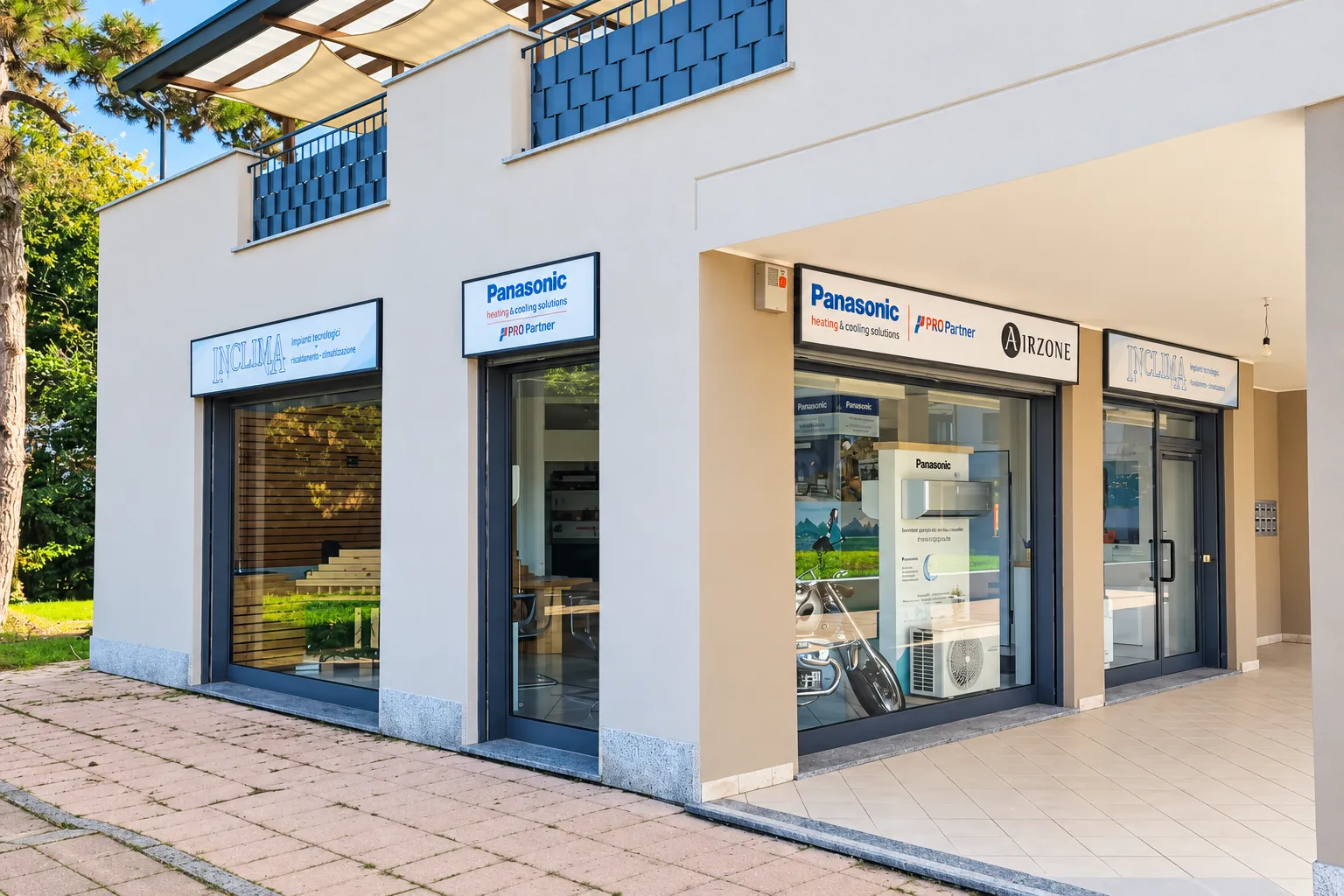 La sede InClima a Cernusco sul Naviglio, con le insegne Panasonic PRO Partner e Airzone